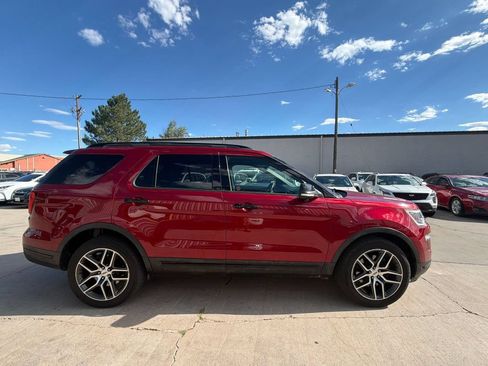 Used 2018 Ford Explorer Sport AWD/4WD image 4
