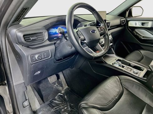 Used 2021 Ford Explorer ST w/ Equipment Group 401A AWD/4WD image 9
