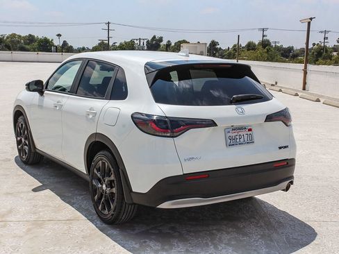 Certified 2024 Honda HR-V Sport image 4