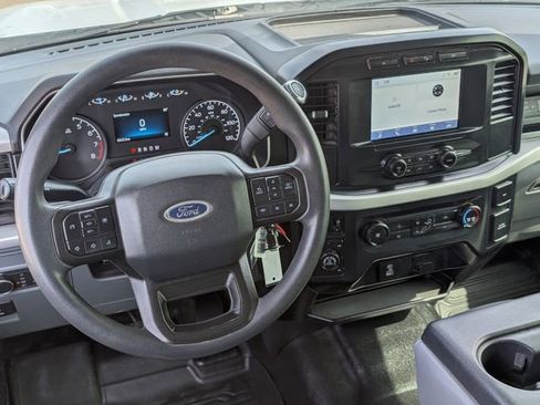 Used 2022 Ford F150 XL w/ Trailer Tow Package image 11