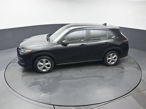 Certified 2024 Honda HR-V LX image 35