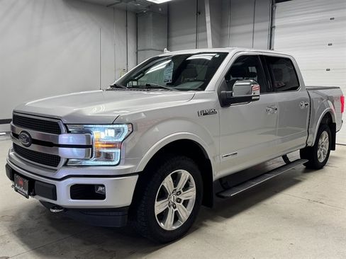 Used 2018 Ford F150 Platinum w/ Equipment Group 701A Luxury AWD/4WD image 3