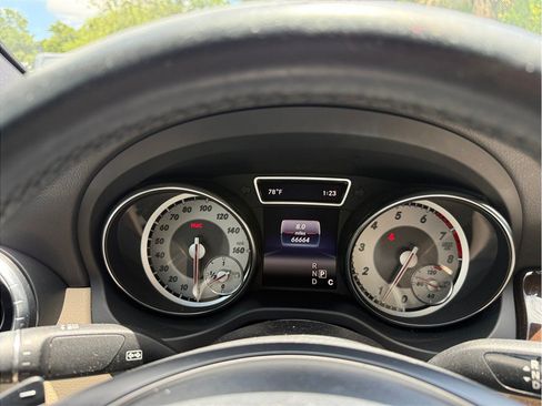 Used 2016 Mercedes-Benz CLA 250 image 12