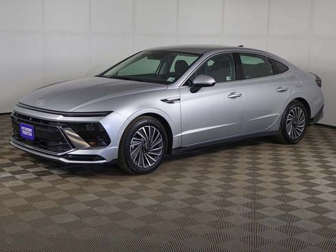 Certified 2025 Hyundai Sonata SEL FWD image 7