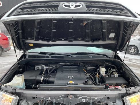 Used 2011 Toyota Tundra 4x4 CrewMax image 43