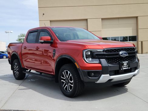 Used 2024 Ford Ranger Lariat w/ Trailer Tow Package AWD/4WD image 7