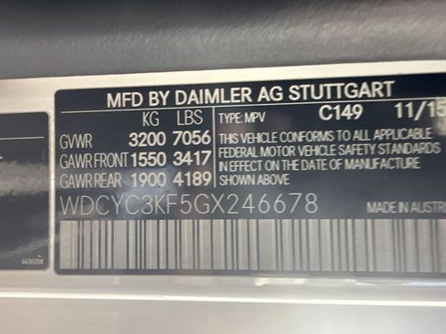 Used 2016 Mercedes-Benz G 550 image 27