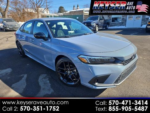 Used 2023 Honda Civic Sport image 1