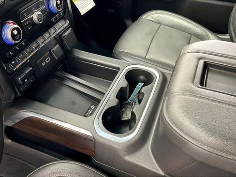 Used 2020 GMC Sierra 1500 SLT w/ SLT Premium Plus Package image 16