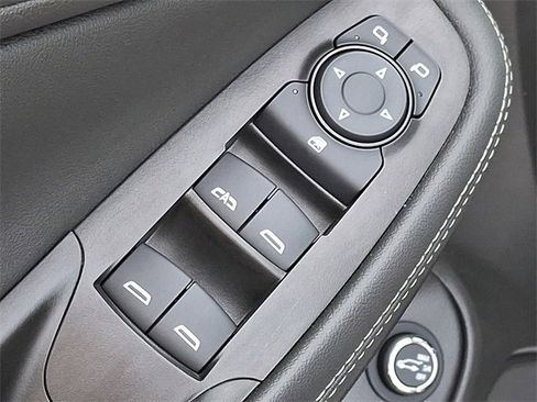 Certified 2023 Buick Encore GX Essence w/ Experience Buick Package image 14