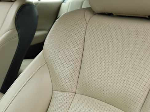 Used 2024 Subaru Legacy Limited image 21