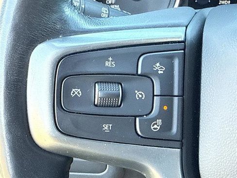 Used 2021 Chevrolet Suburban Z71 w/ Luxury Package image 22