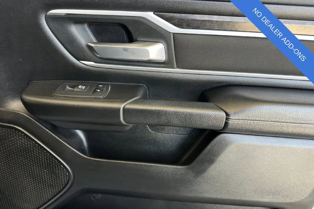 Used 2023 RAM 1500 Big Horn AWD/4WD image 18