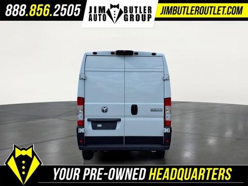 Used 2024 RAM ProMaster 2500 w/ Convenience Group FWD image 18
