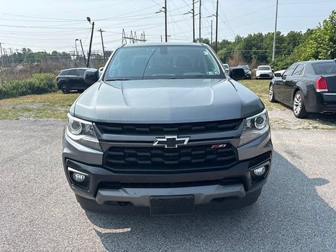 Used 2022 Chevrolet Colorado Z71 RWD image 3