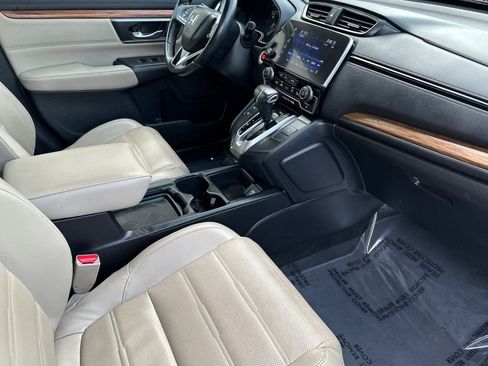 Used 2017 Honda CR-V Touring image 17