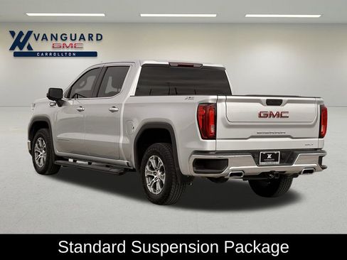 Used 2022 GMC Sierra 1500 SLT w/ SLT Convenience Package image 8