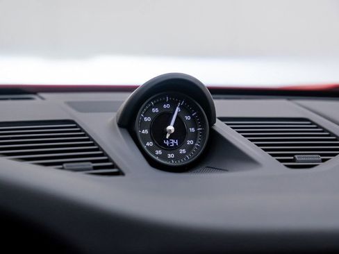 Certified 2025 Porsche 911 Carrera image 19