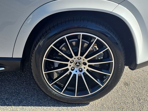 Used 2022 Mercedes-Benz GLE 350 image 34