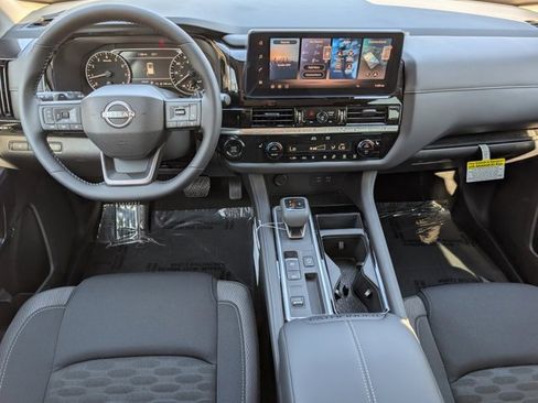 New 2026 Nissan Pathfinder SV image 13