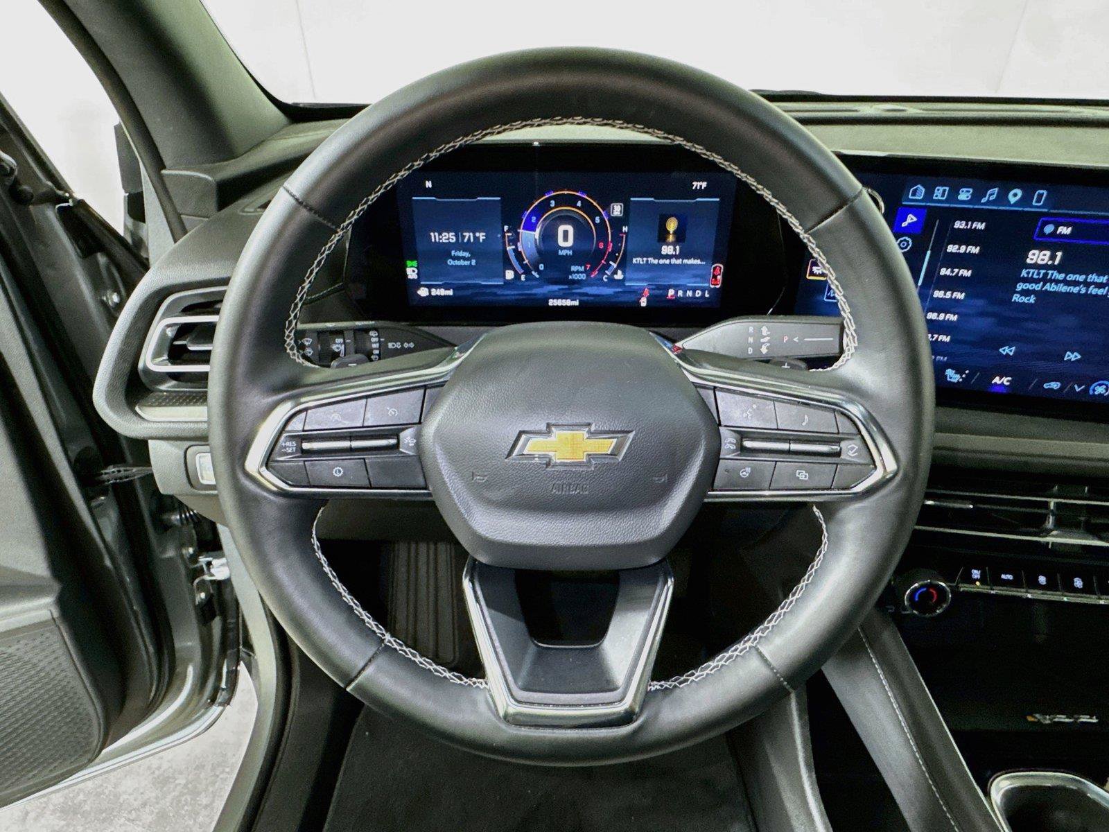 Certified 2026 Chevrolet Traverse LT w/ Driver Confidence Package FWD image 9