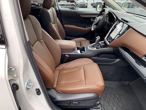 Used 2025 Subaru Outback Touring image 16
