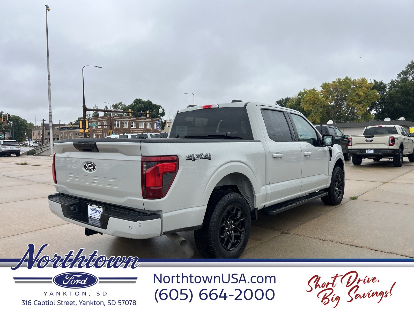 Used 2024 Ford F150 XLT w/ XLT Black Appearance Package AWD/4WD image 5