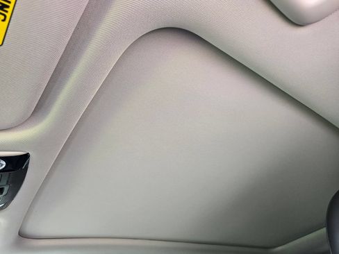 New 2026 Kia Sorento S w/ S Panoramic Sunroof Package FWD image 18