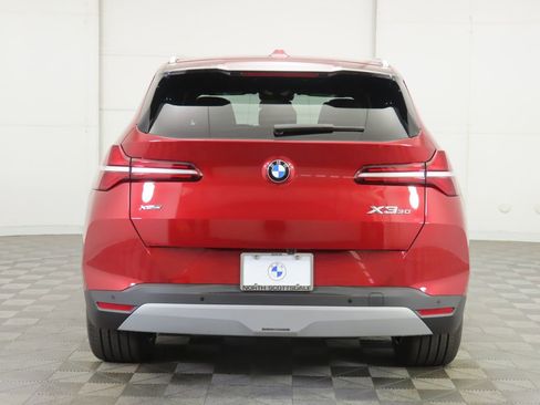 Used 2025 BMW X3 xDrive30i w/ Premium Package image 7