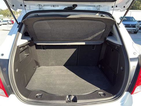 Used 2018 Chevrolet Trax Premier image 11