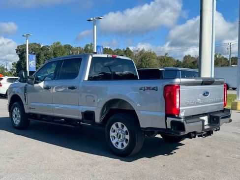 Used 2024 Ford F250 XLT image 3
