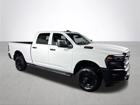 New 2026 RAM 2500 Tradesman image 4