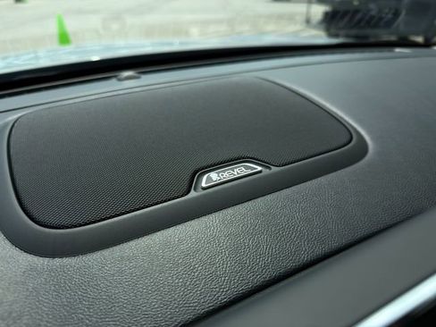 Used 2025 Lincoln Corsair Grand Touring w/ Equipment Group 302A AWD/4WD image 42
