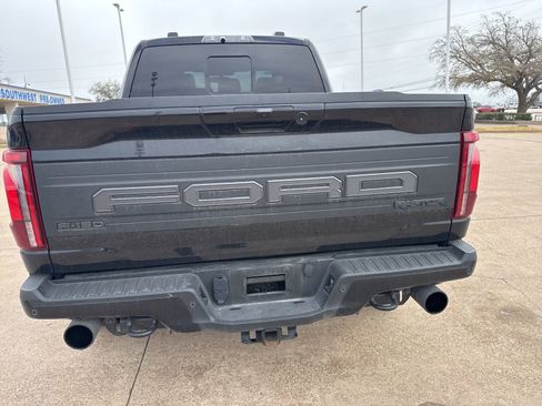 Used 2025 Ford F150 Raptor image 5