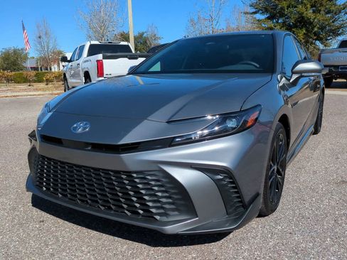 Certified 2026 Toyota Camry SE image 2