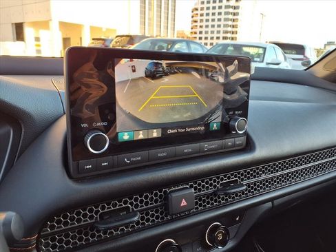 Used 2023 Honda HR-V Sport image 19