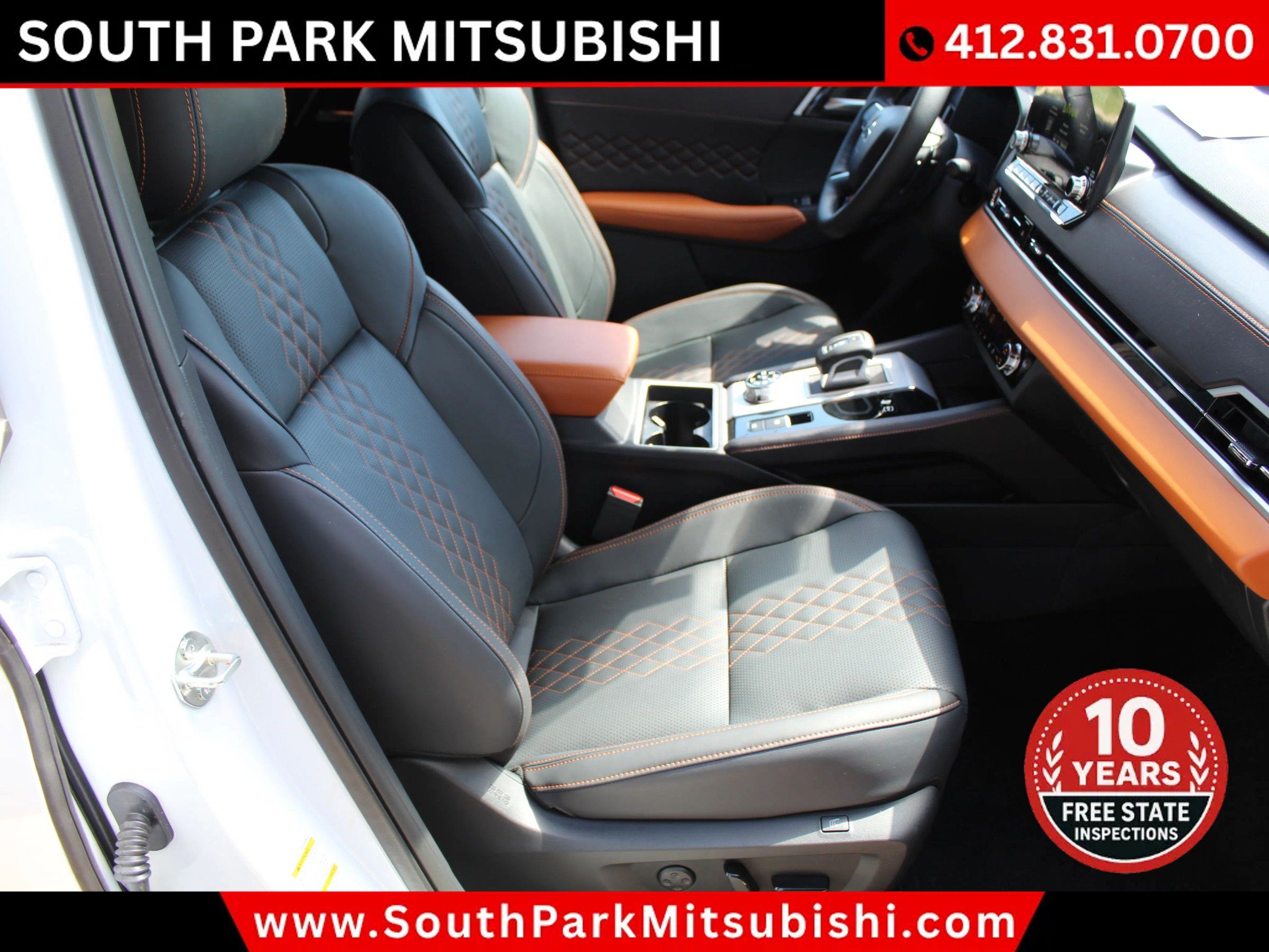 Used 2025 Mitsubishi Outlander 4WD Plug-In Hybrid image 14