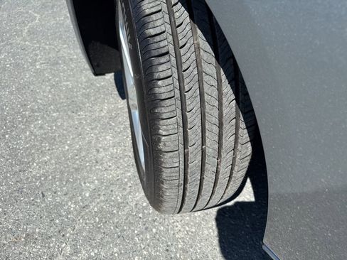 Used 2024 Chevrolet Malibu LT FWD image 30