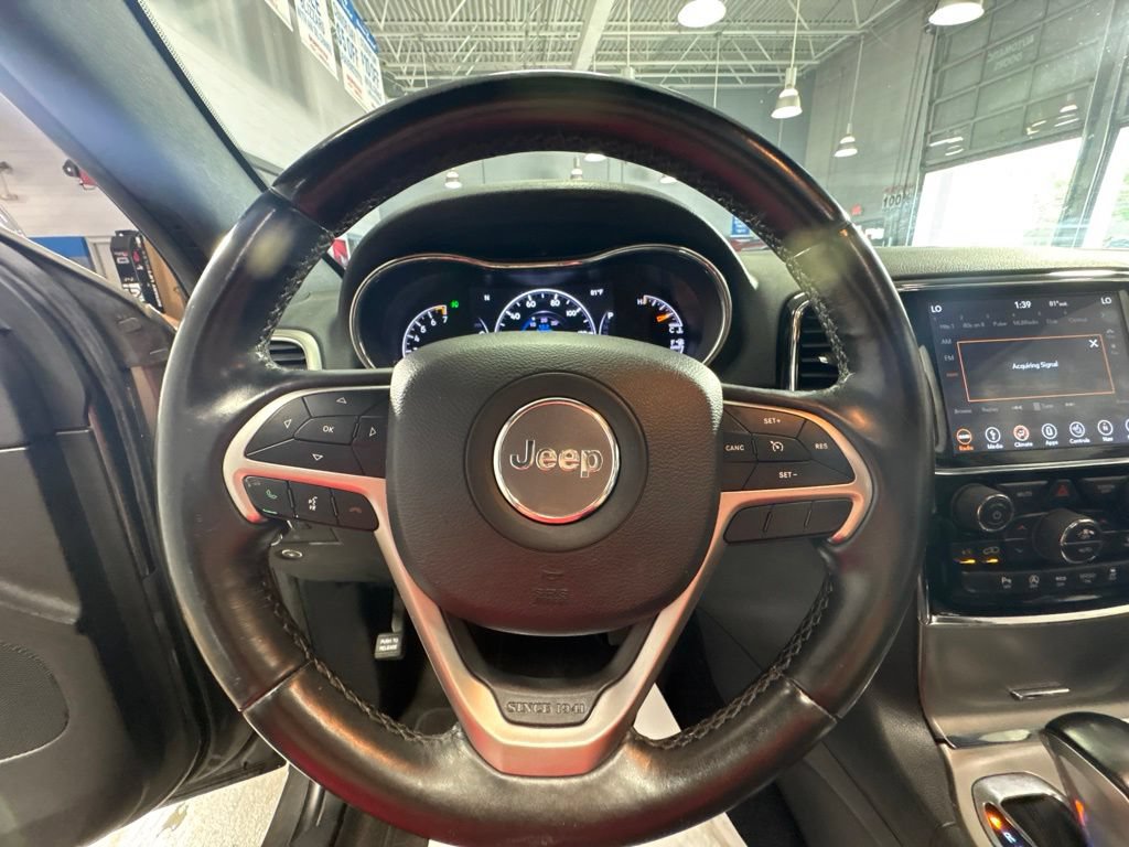 Used 2019 Jeep Grand Cherokee Limited AWD/4WD image 17