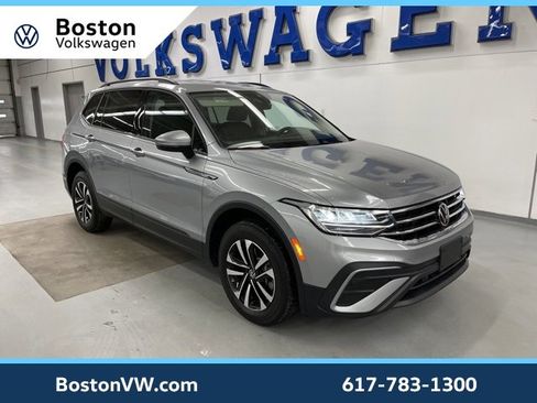 Certified 2023 Volkswagen Tiguan S image 5