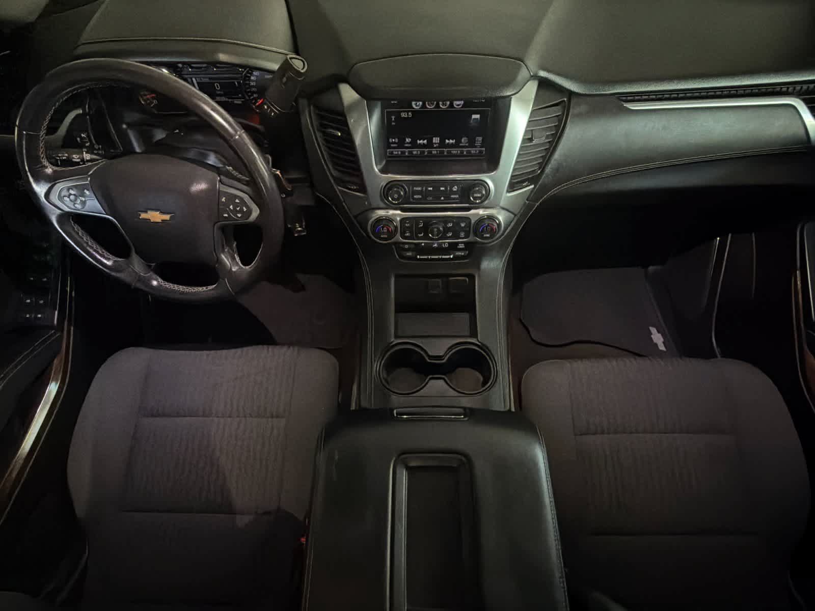 Used 2018 Chevrolet Tahoe LS w/ All-Season Package RWD image 3