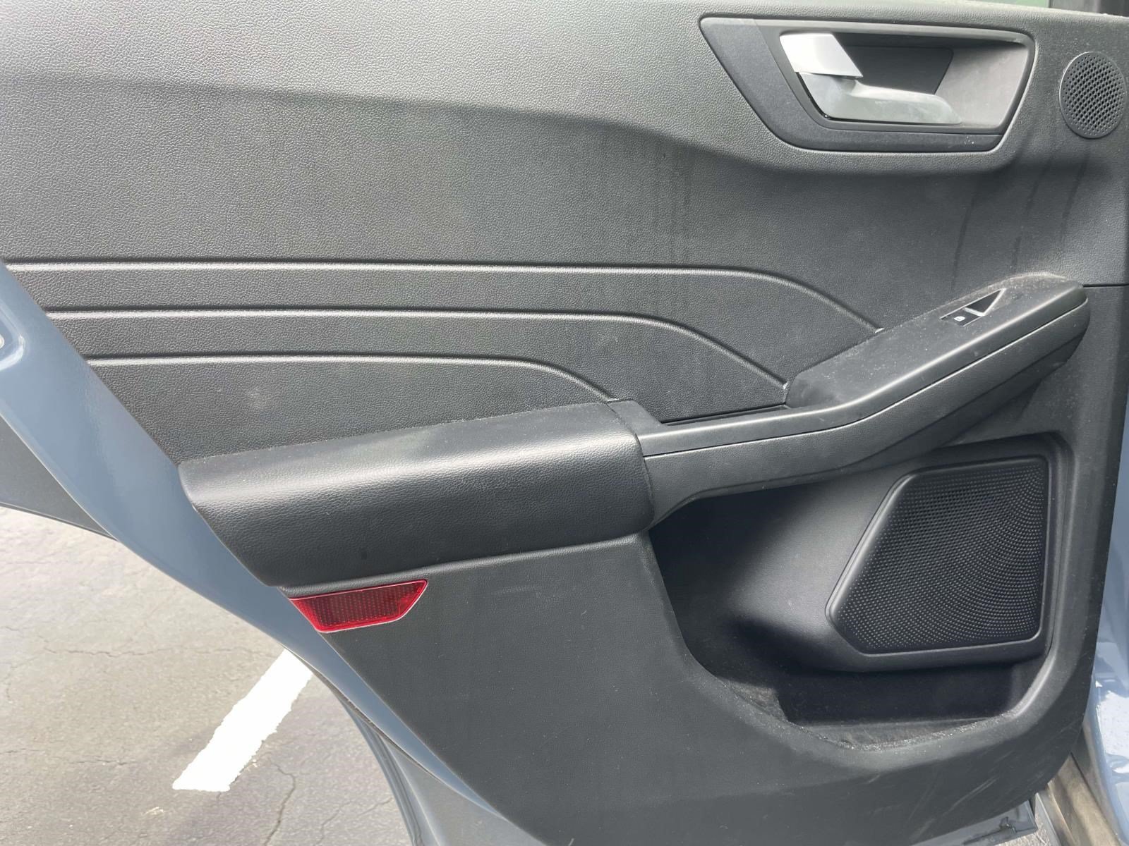 Used 2023 Ford Escape Active w/ Tech Pack #2 FWD image 14