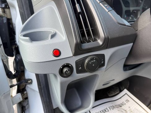 Used 2015 Ford Transit 150 XL RWD image 14