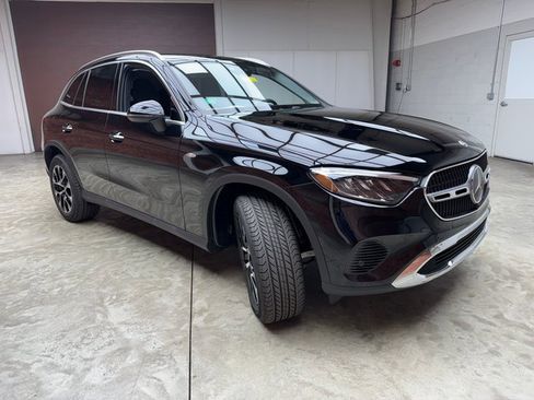 New 2025 Mercedes-Benz GLC 350e 4MATIC image 7