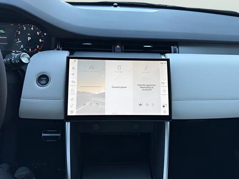 New 2026 Land Rover Discovery Sport Landmark AWD/4WD image 23