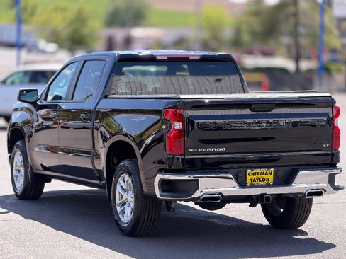Used 2022 Chevrolet Silverado 1500 LT w/ Z71 Off-Road Package AWD/4WD image 16