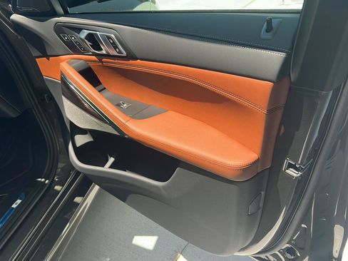 New 2026 BMW X6 xDrive40i w/ Executive Package AWD/4WD image 14