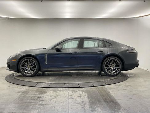 Used 2022 Porsche Panamera 4 Platinum Edition image 2