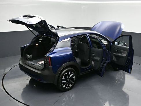 New 2026 Nissan Kicks SV w/ SV Premium Package image 30