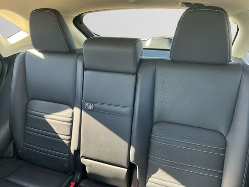 Used 2018 Lexus NX 300 FWD image 13